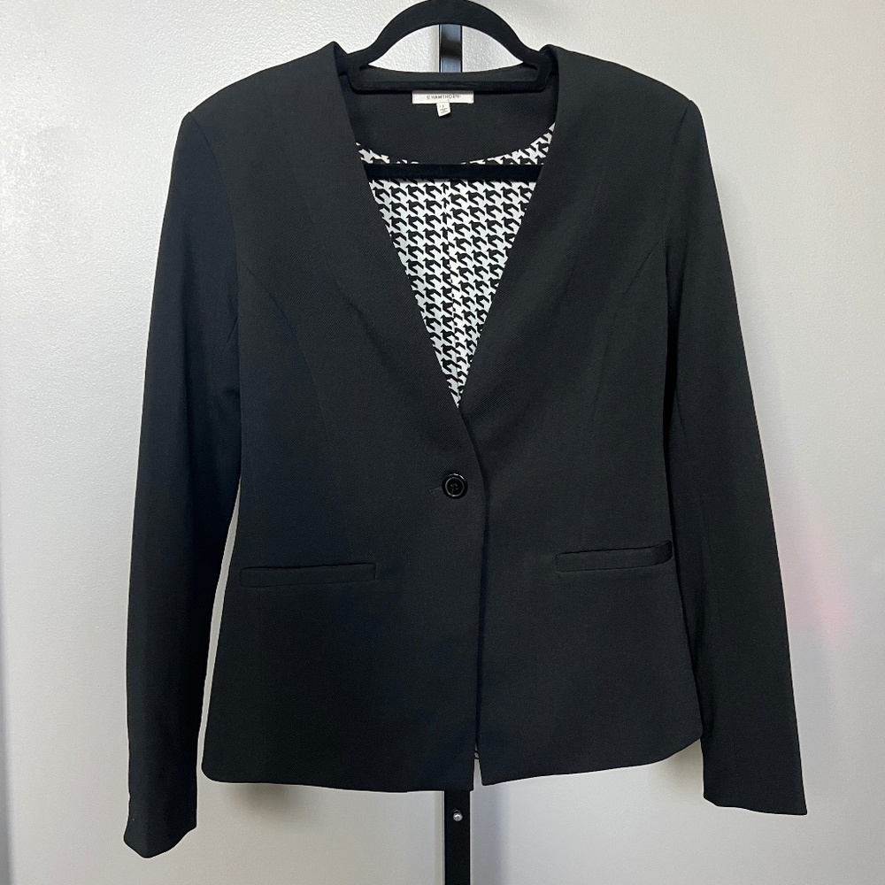 41 Hawthorn Black Blazer